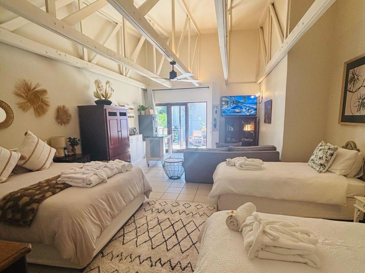 Bliss In The Bay Guesthouse Plettenberg Bay Chambre photo