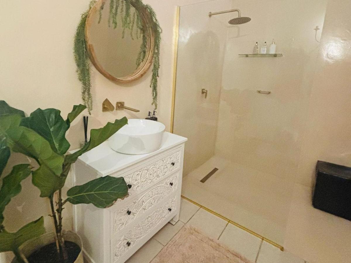 Bliss In The Bay Guesthouse Plettenberg Bay Chambre photo